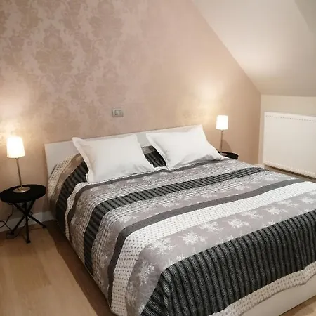 בית נופש Akkerland - Incl Infra-red Sauna - Excl Option Hot Swimspa From Spring-halloween -1 Bedroom 1-3 Pers - 2 Bedrooms 4-6 Pers זונבקה